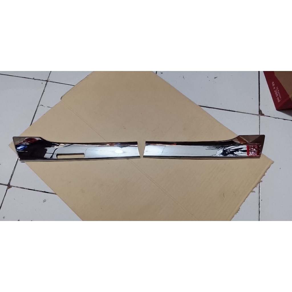 List Lis gril Suzuki Karimun Wagon R original