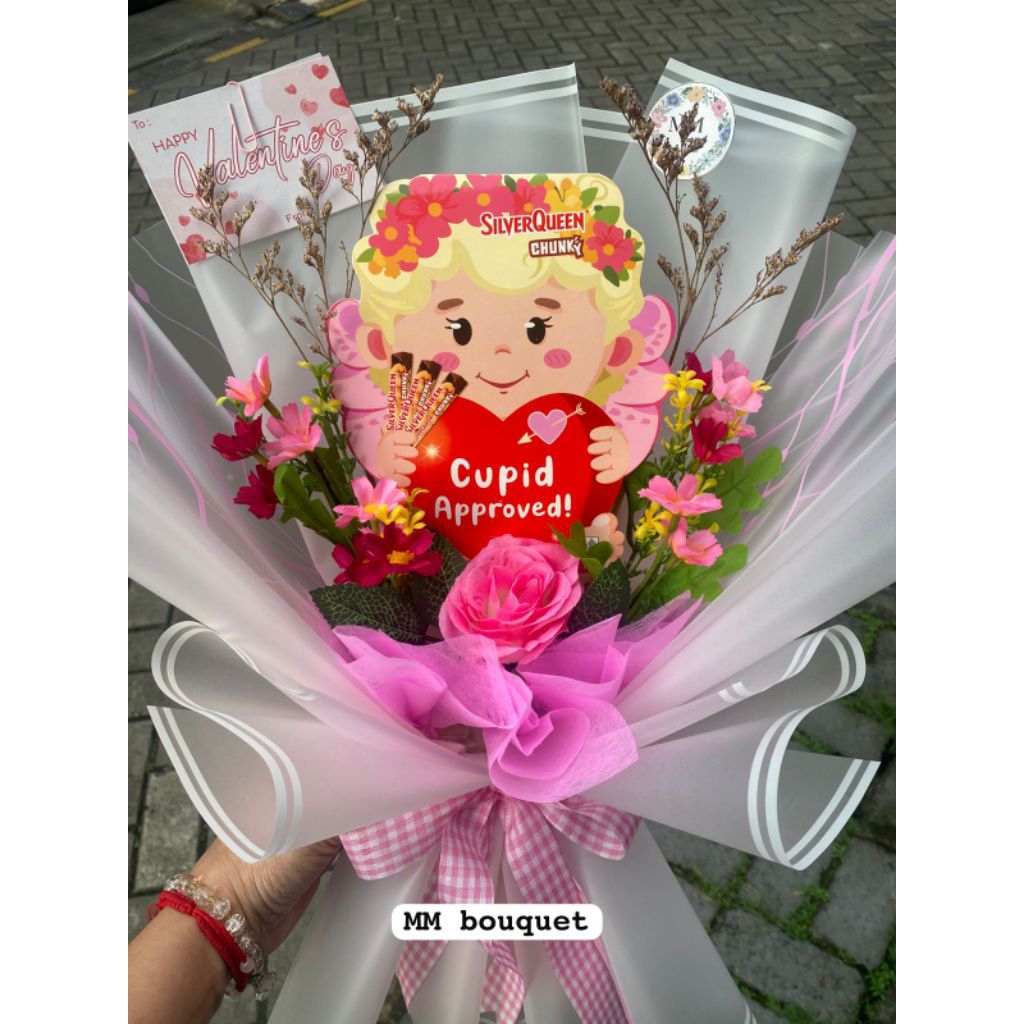 Buket coklat silverqueen valentine-buket coklat valentine cupid-buket valentine-buket hadiah pacar