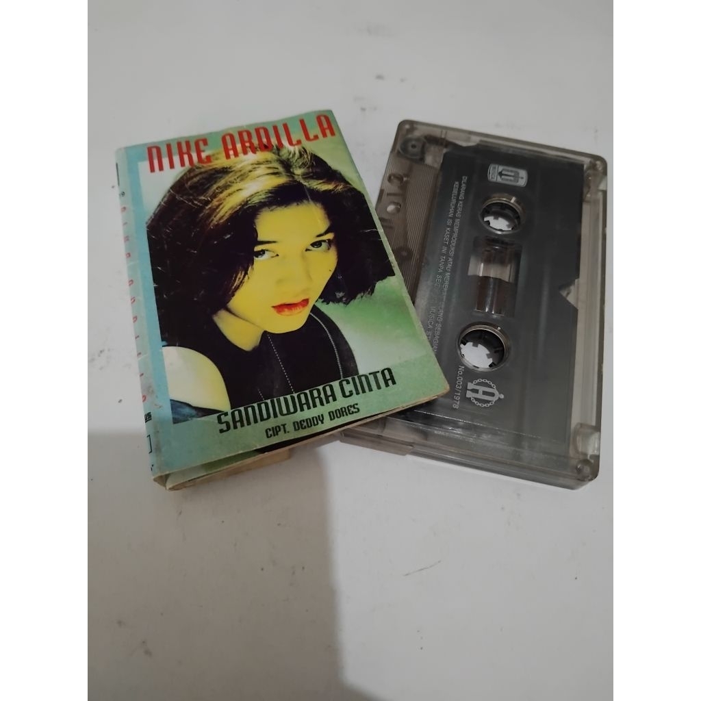 Kaset Pita Nike Ardila Sandiwara Sinta