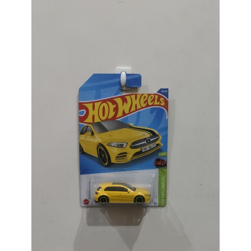 Hot Wheels 19 Mercedes Benz A Class