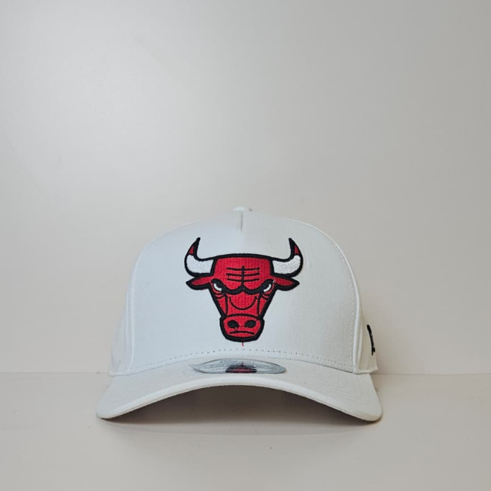 TOPI PRIA/TOPI BASEBALL BANTENG - BULL PUTIH BORDIR MERAH