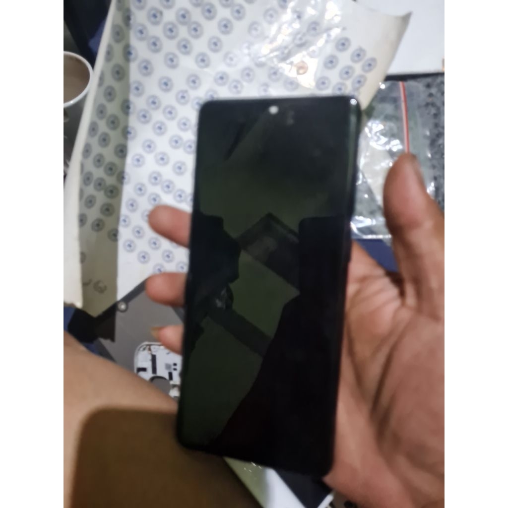 bekdor kesing tengah samsung S20Plus mulus non minus