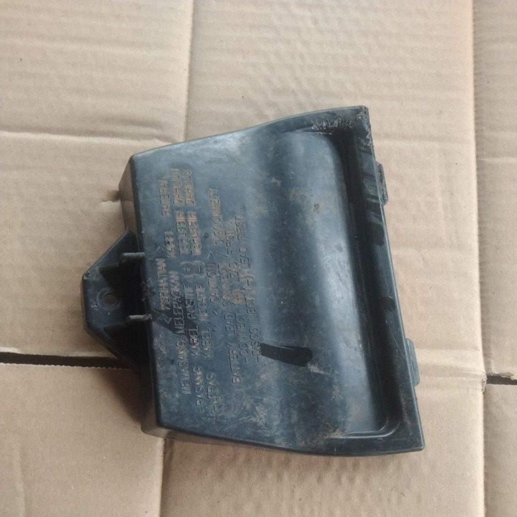 tutup aki vega zr bekas