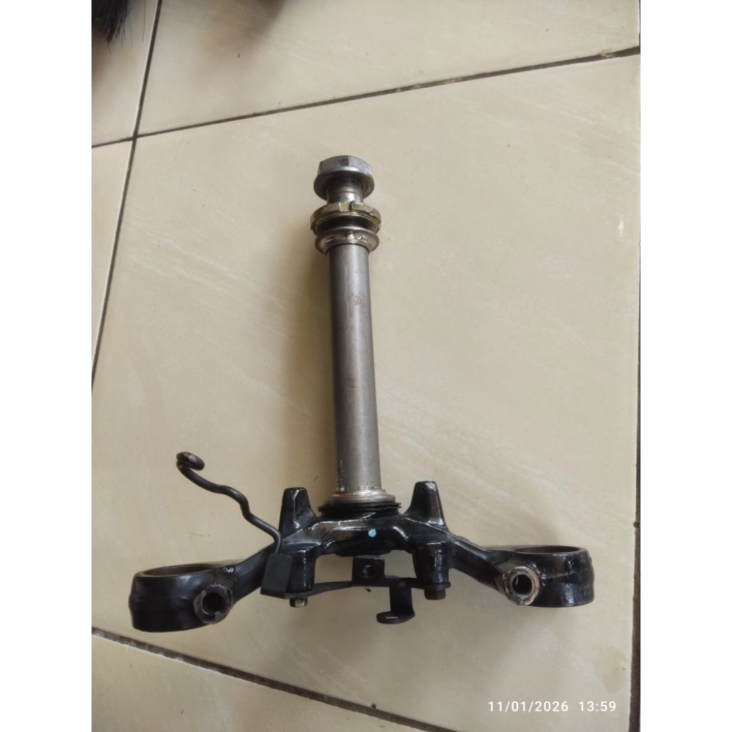 segitiga bawah cbr 150r facelift K45 original