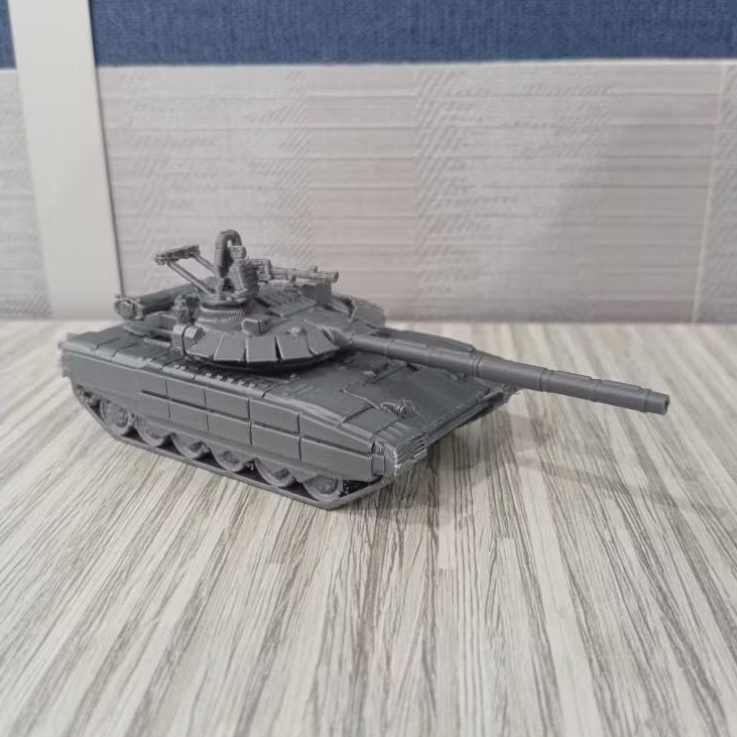 Miniatur Tank T80 skala 1:72