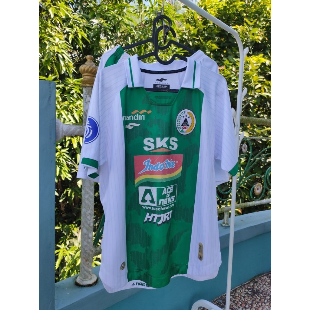 Jersey PSS Sleman 2021/2022 Away Matchworn Evans size M + celana