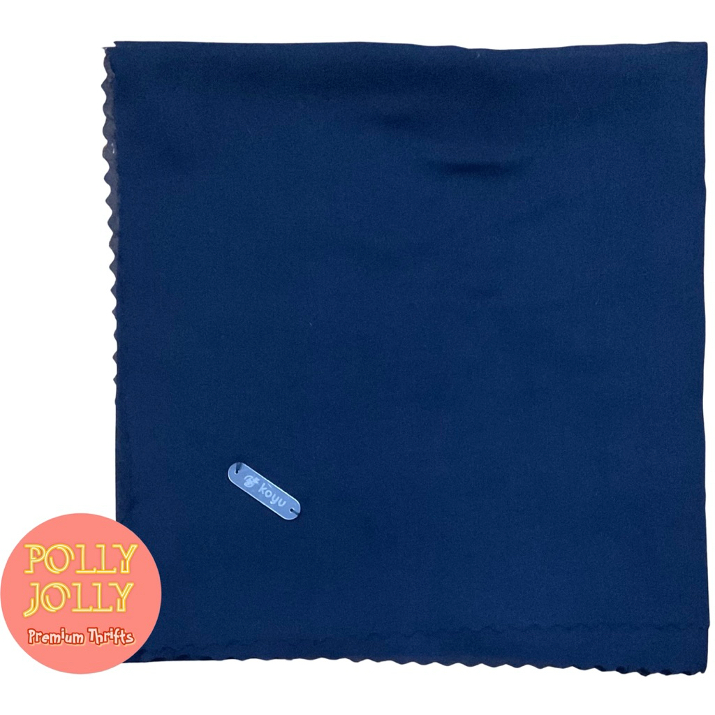 KOYU - Hijab Segi Empat Laser Cut Warna Biru Dongker Navy (Preloved)