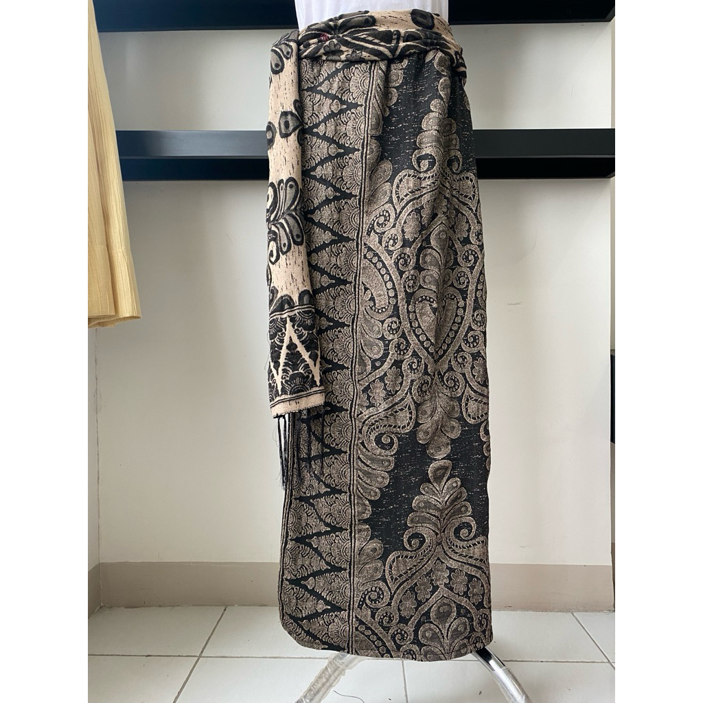 rok batik selendang bali