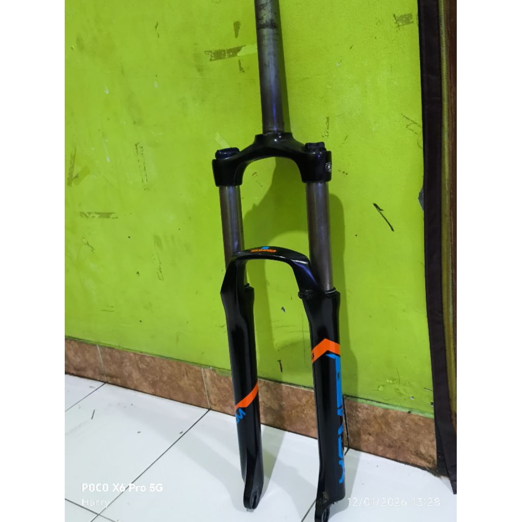 fork Sr Suntour 27,5 untuk MTB