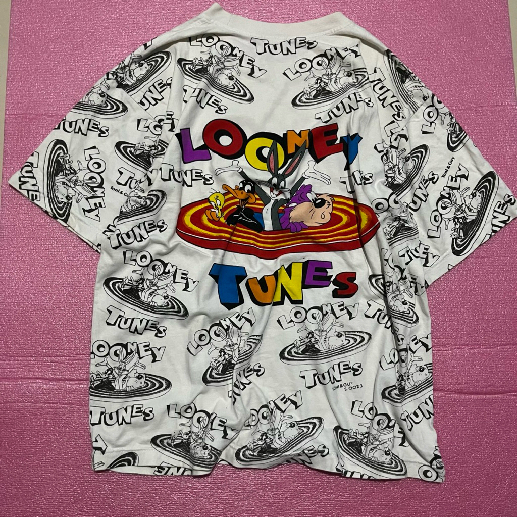 Kaos Looney Tunes Aop