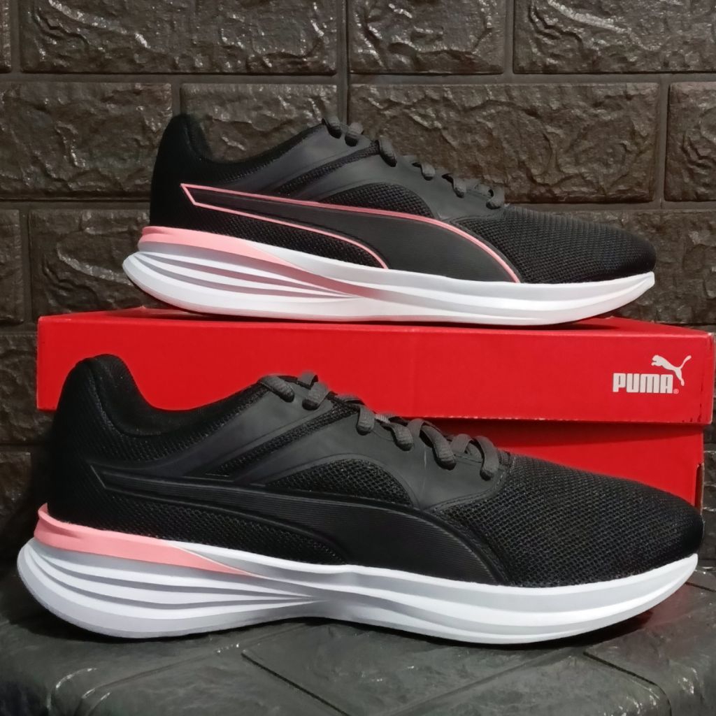 Puma Sepatu Wanita Transport dark coal/Coral ice Style No 377028 28 Original Made in Cambodia