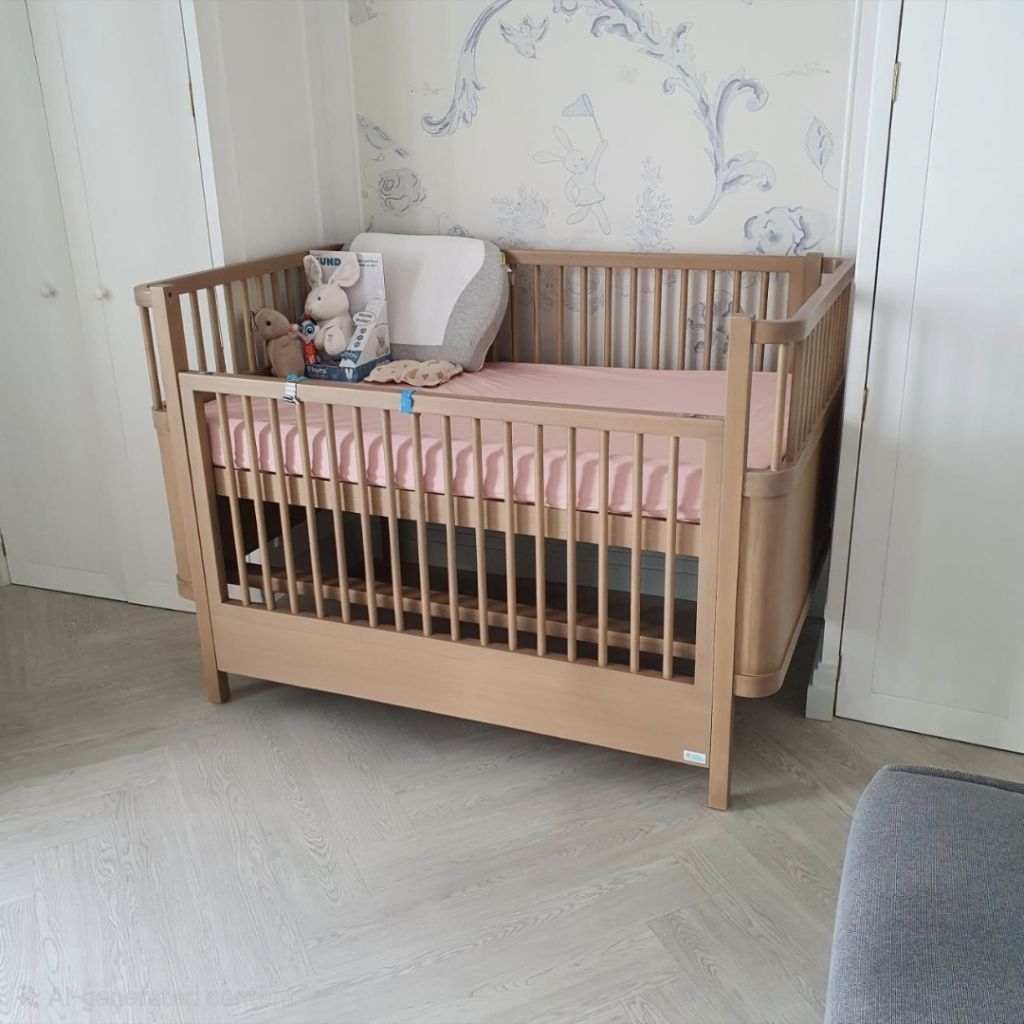 Box Boks Tempat Tidur Baby Bayi Anak Kayu Crib Rovega Preloved