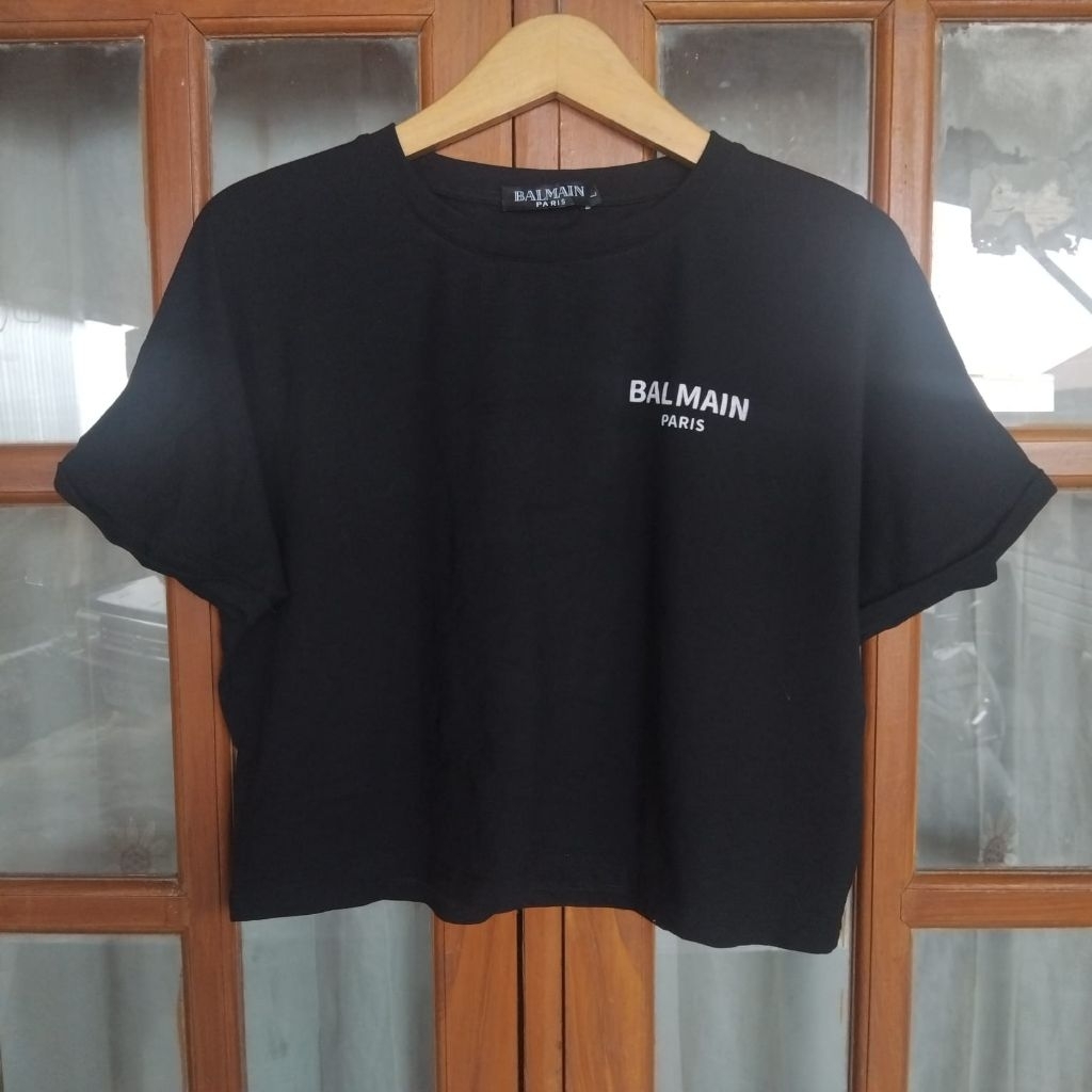 Balmain cropped  t-shirt small logo (L)