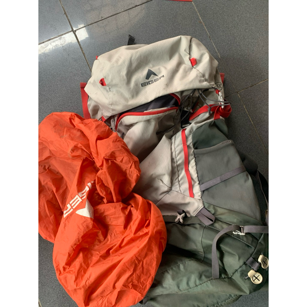 ceril eiger 65L