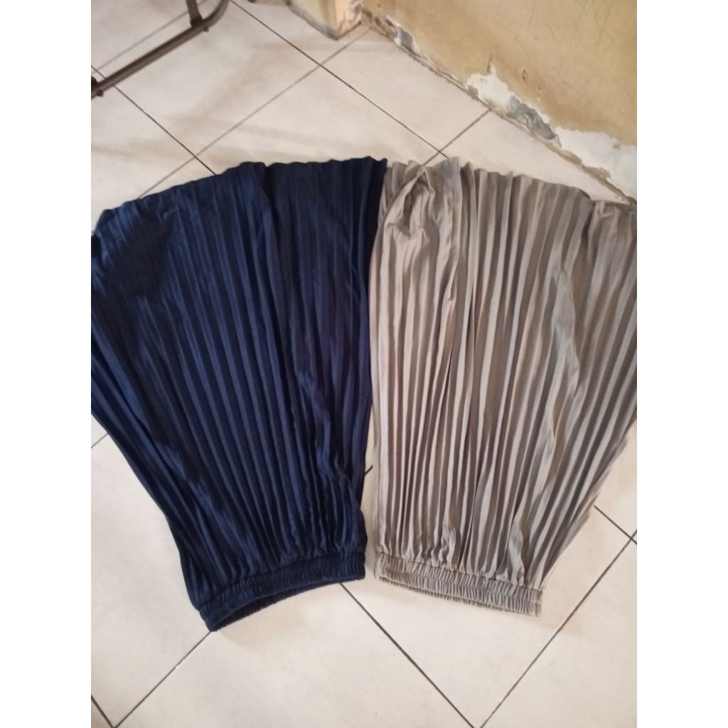 rok plisket premium biru Dongker dan abu murah