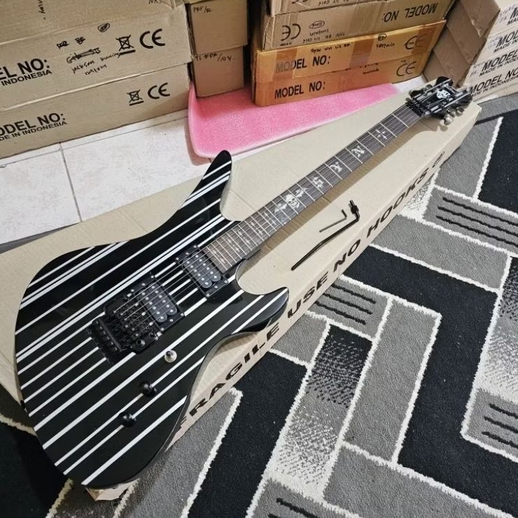 Gitar schecter synyster gates tremolo updown new