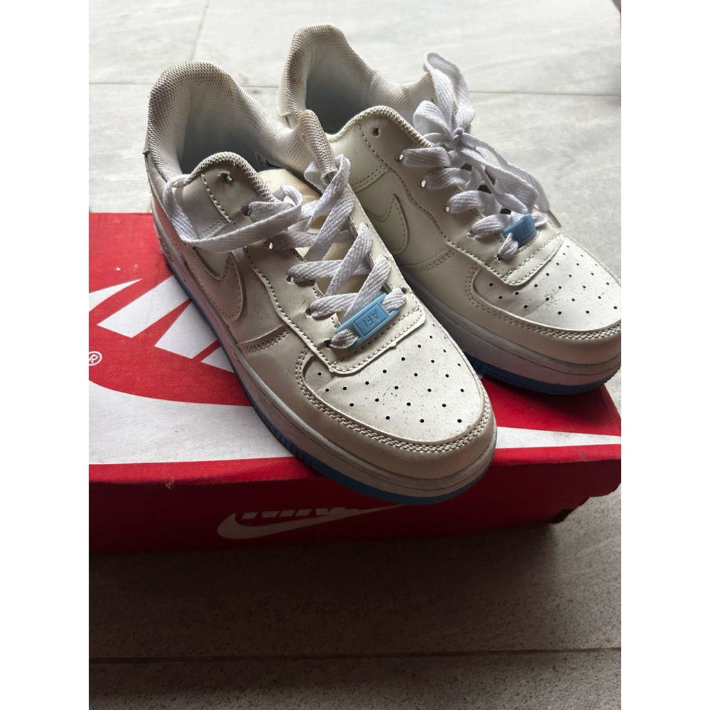 sepatu nike change colour not original size 36