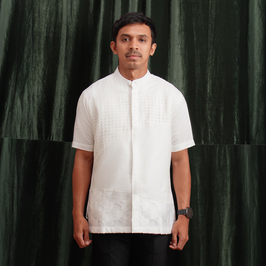 Tibela - Bonolo Kemeja Tenun Lengan Pendek