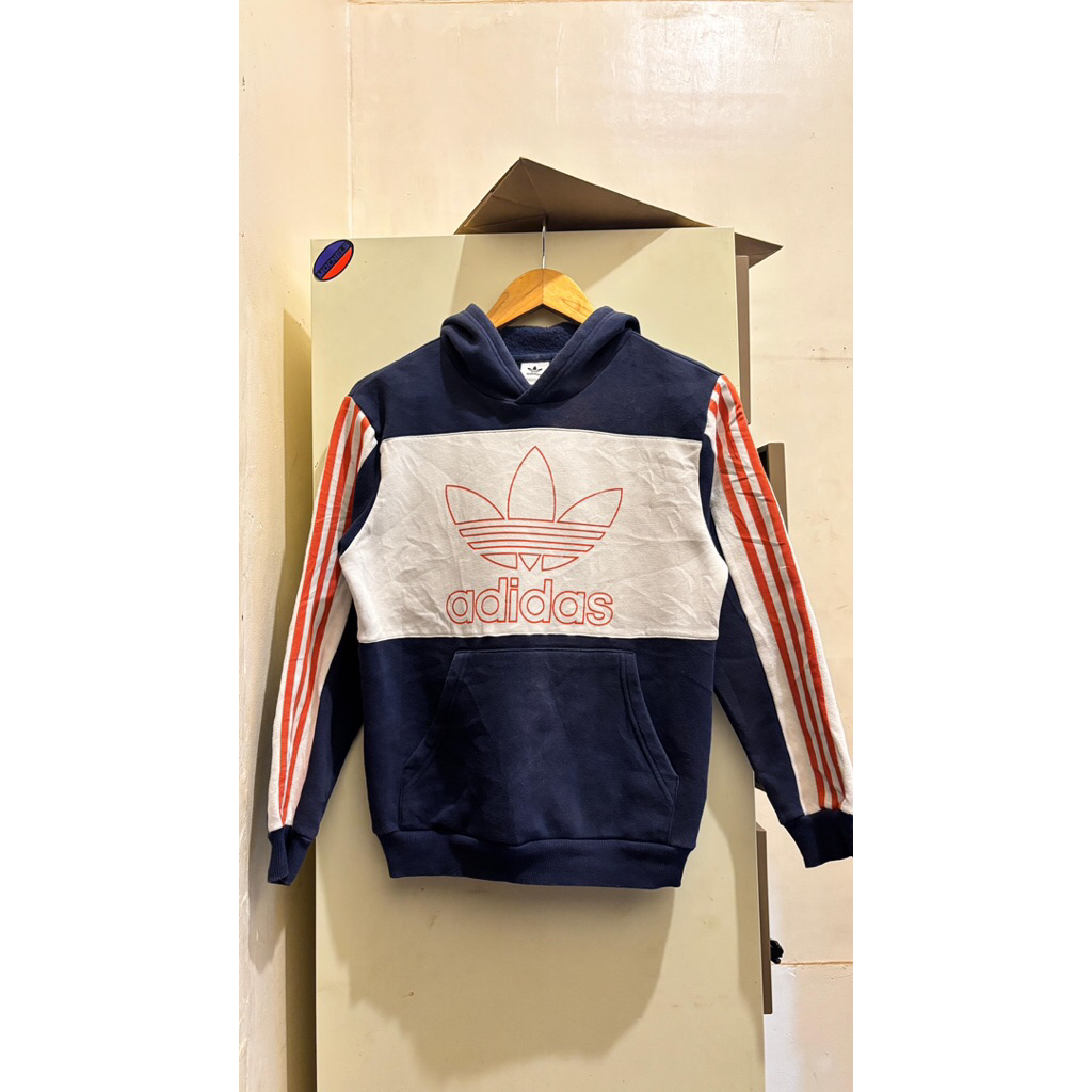 hoodie adidas bekas size s-m