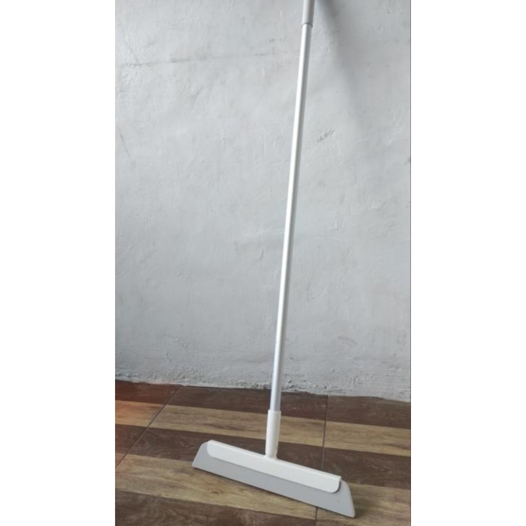 Alat pembersih lantai squeegee lantai kaca gagang panjang busa