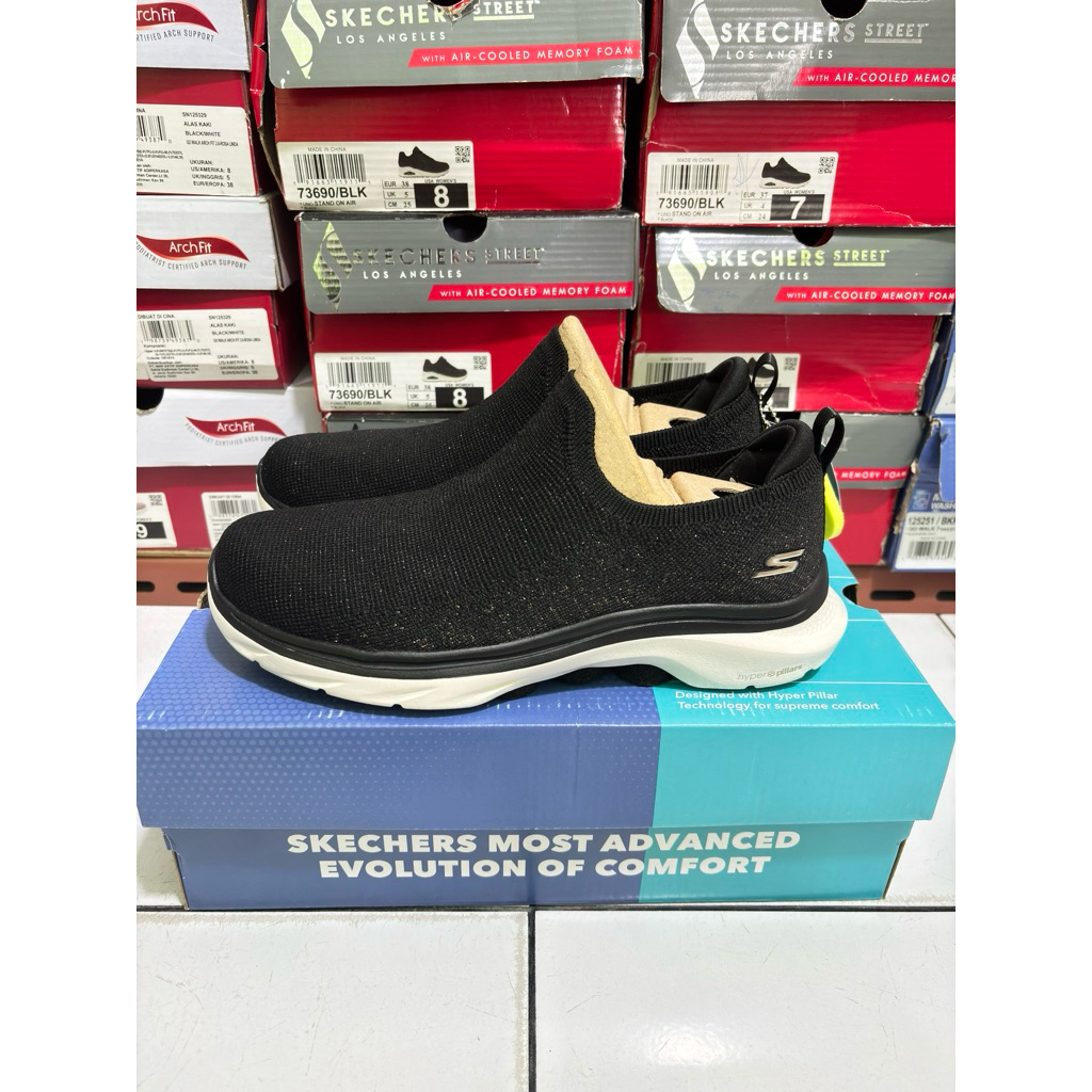 SIZE 37,37,5 SEPATU SKECHERS GO WALK 7 125243BKRG WOMEN ORIGINAL