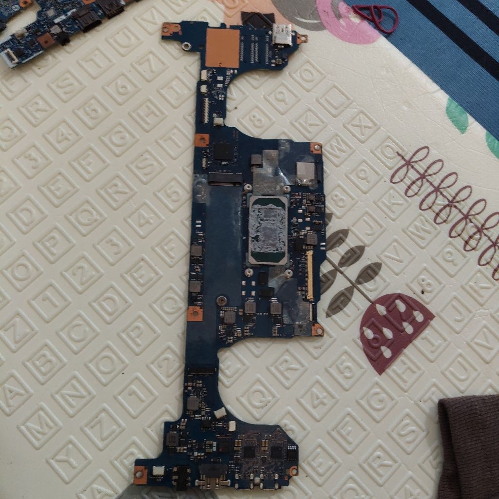 motherboard mainboard mobo mati Laptop Toshiba X30W