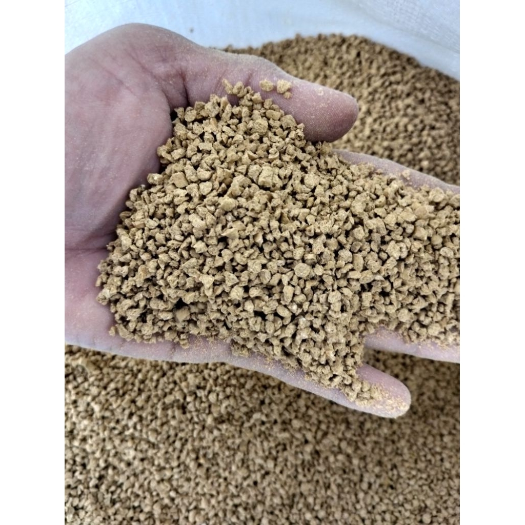 Pur Ayam Pedaging Untuk Penggemukan