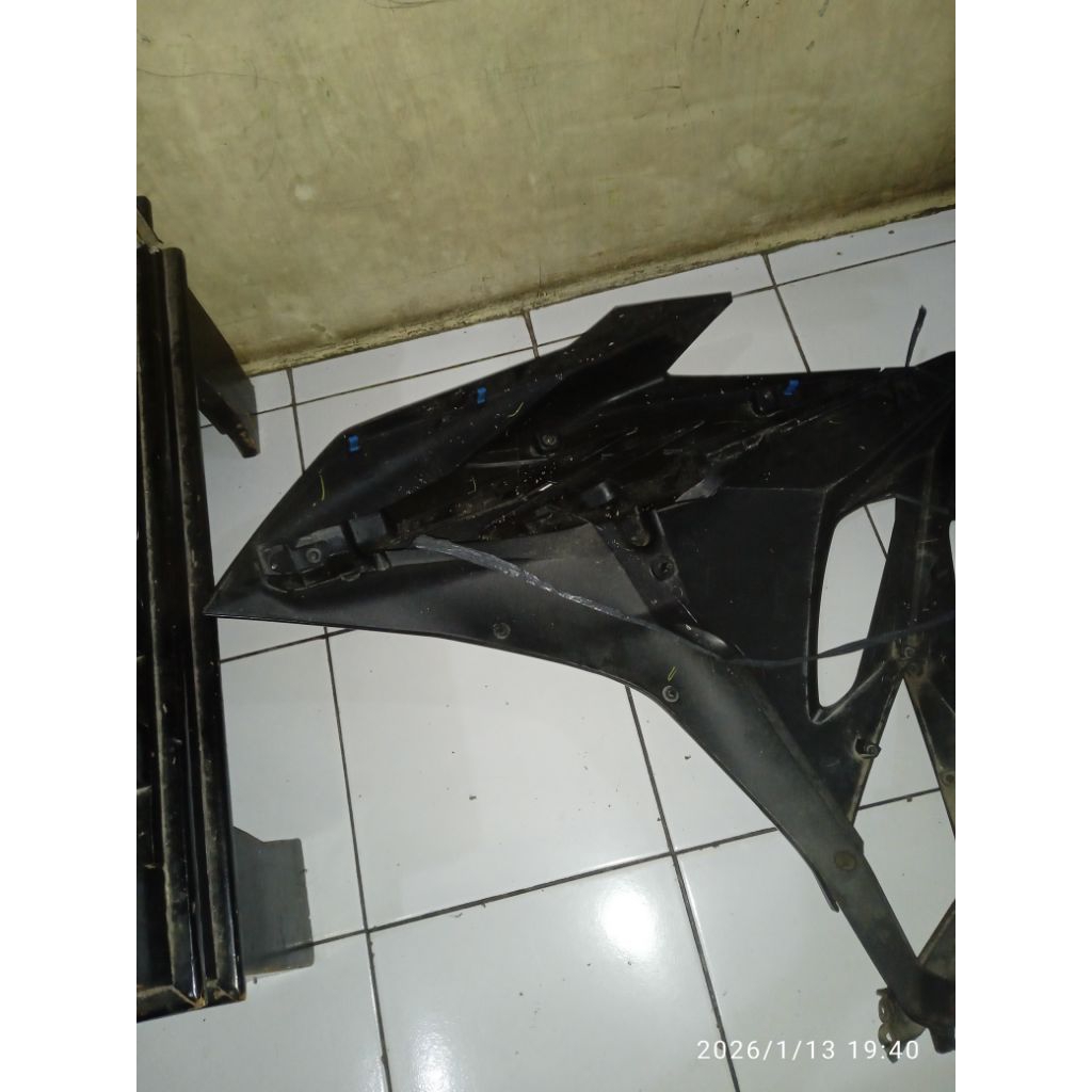 Fairing kiri CBR 150R new 2021 up original mulus