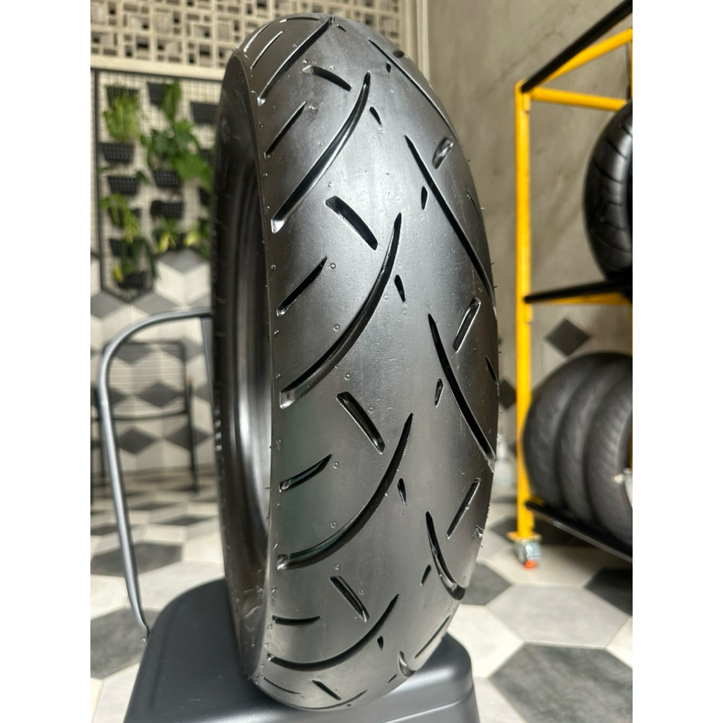 A METZELER ME888 MARATHON ULTRA 150/80-16