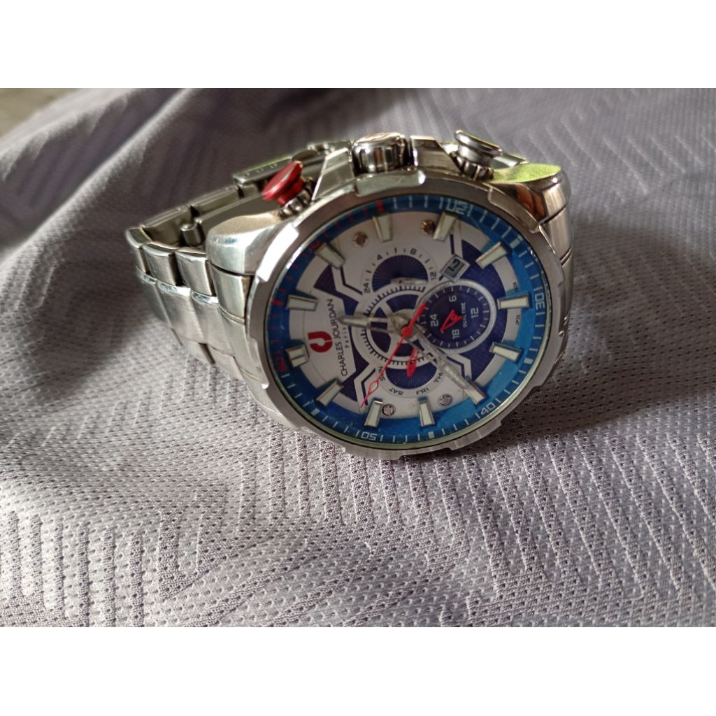 Charles Jourdan cj1028