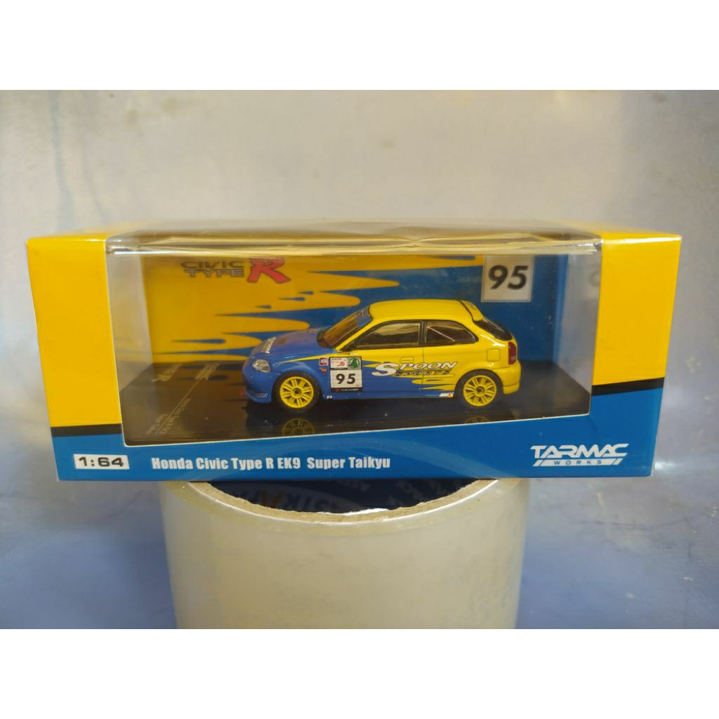 Tarmac Works Honda Civic Type R EK9 Super Taikyu