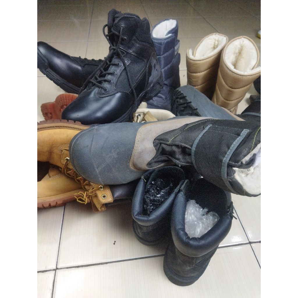Sepatu Boots & Sandal Second