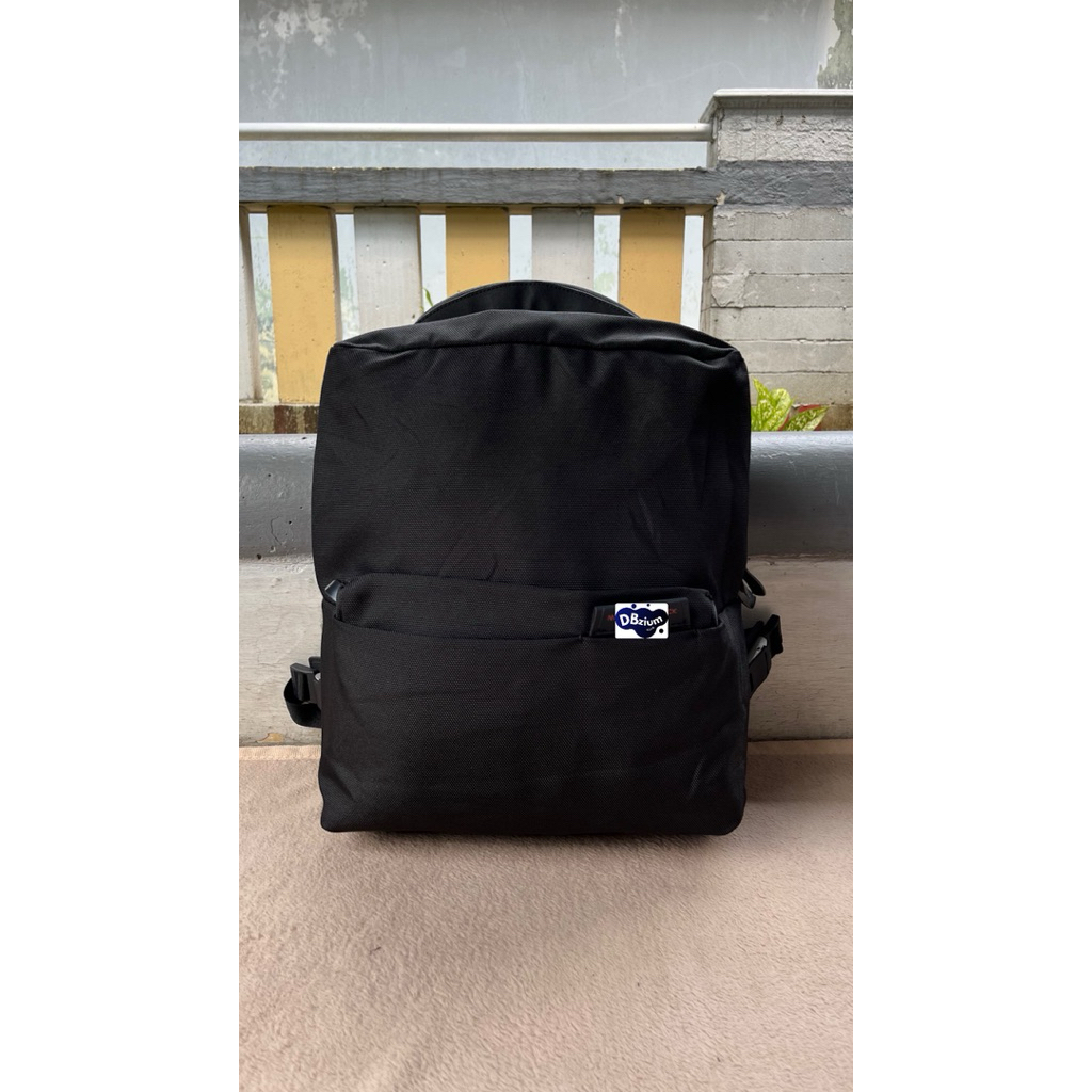 ransel tas bag MANDARINA*DUCK hitam pria dan wanita muat leptop untuk sekolah kerja atau travelling 