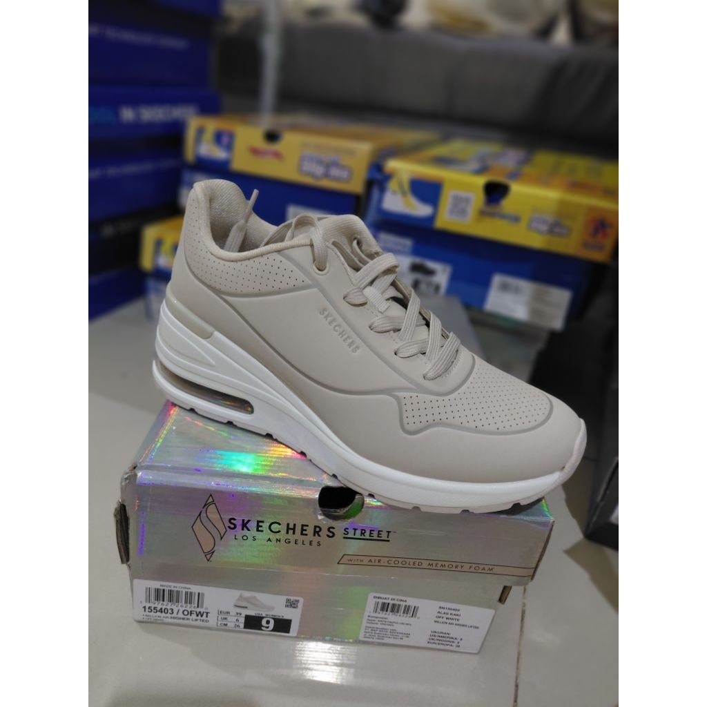 SEPATU WEDGES WANITA SKECHERS MILLION AIR