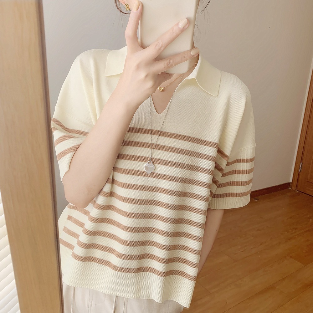 Atasan Rajut Big Size Kerah Polo Motif Garis Dengan Belahan Samping Wanita Side Split Stripe Polo Ne