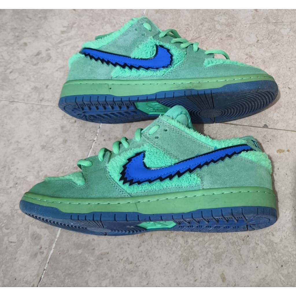 Sneakers pria Nike SB dunk grateful dead bear preloved size 43 ori 100%