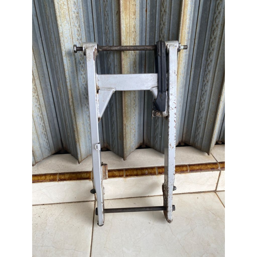 swing arm karisma x original copotan.