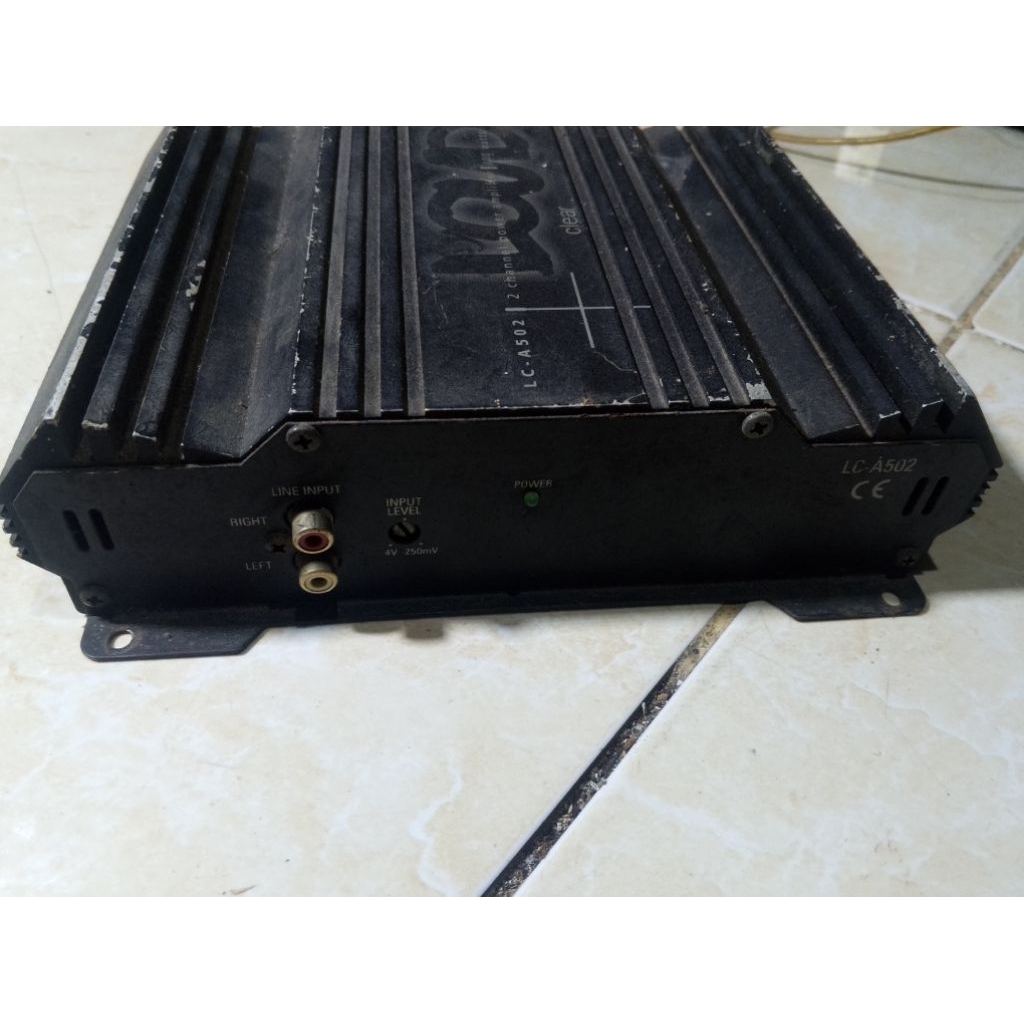 amplifier audio power mobil 2 Chanel merk JBL