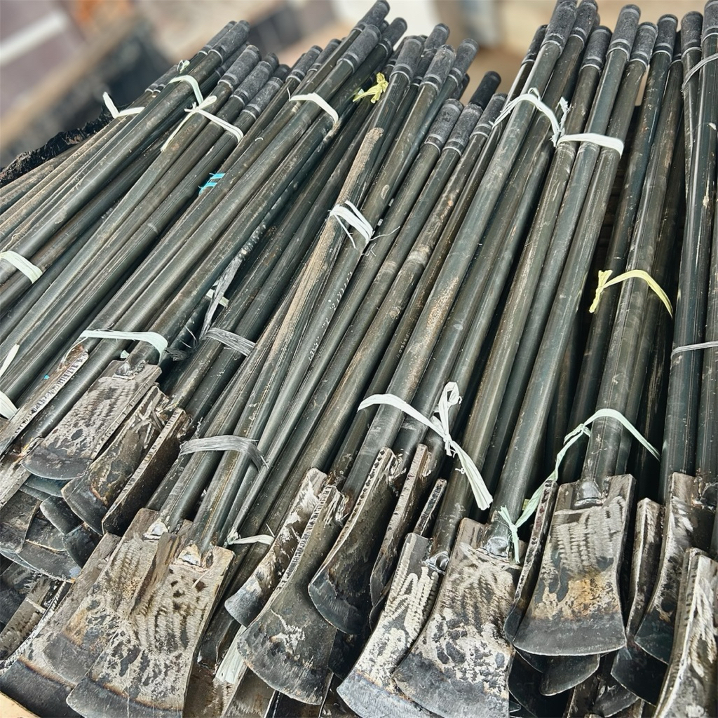 Linggis Dodos Besar Tanah Panjang 120 Cm Gagang Karet - Linggis Baja Tombak - Dodos Sawit Tajam