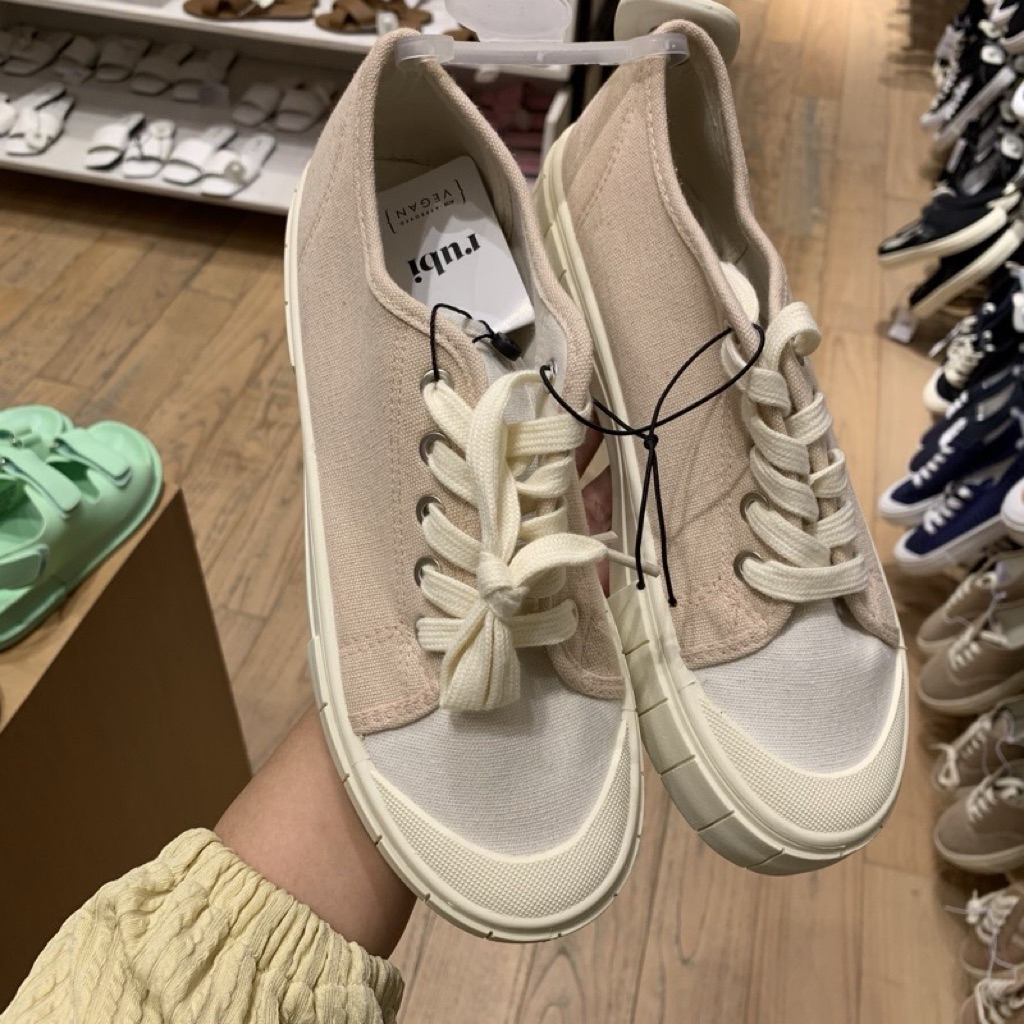 [PRELOVED] Sepatu Rubi Sneakers Shoes Rubi White Pink Uk 39