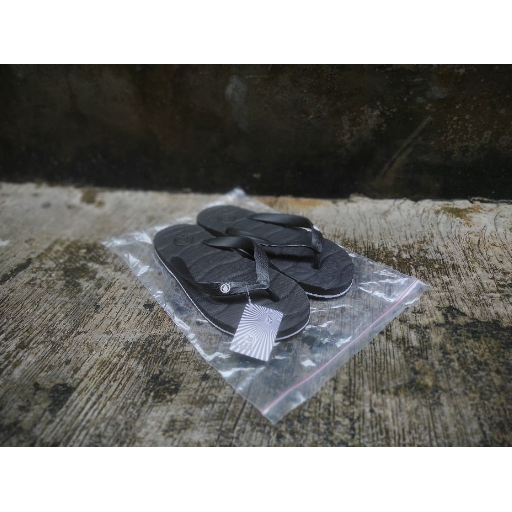 sandal surfing volcom pria/wanita