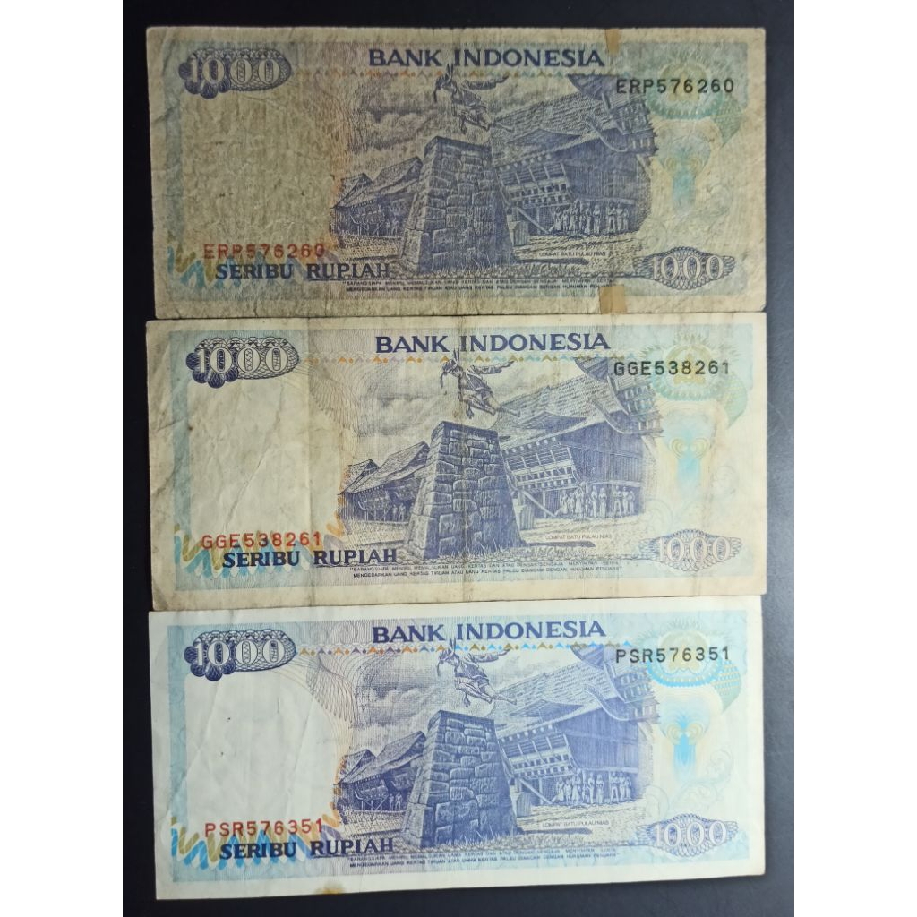 uang kuno Indonesia 3 lembar lompat batu 1992 p2657