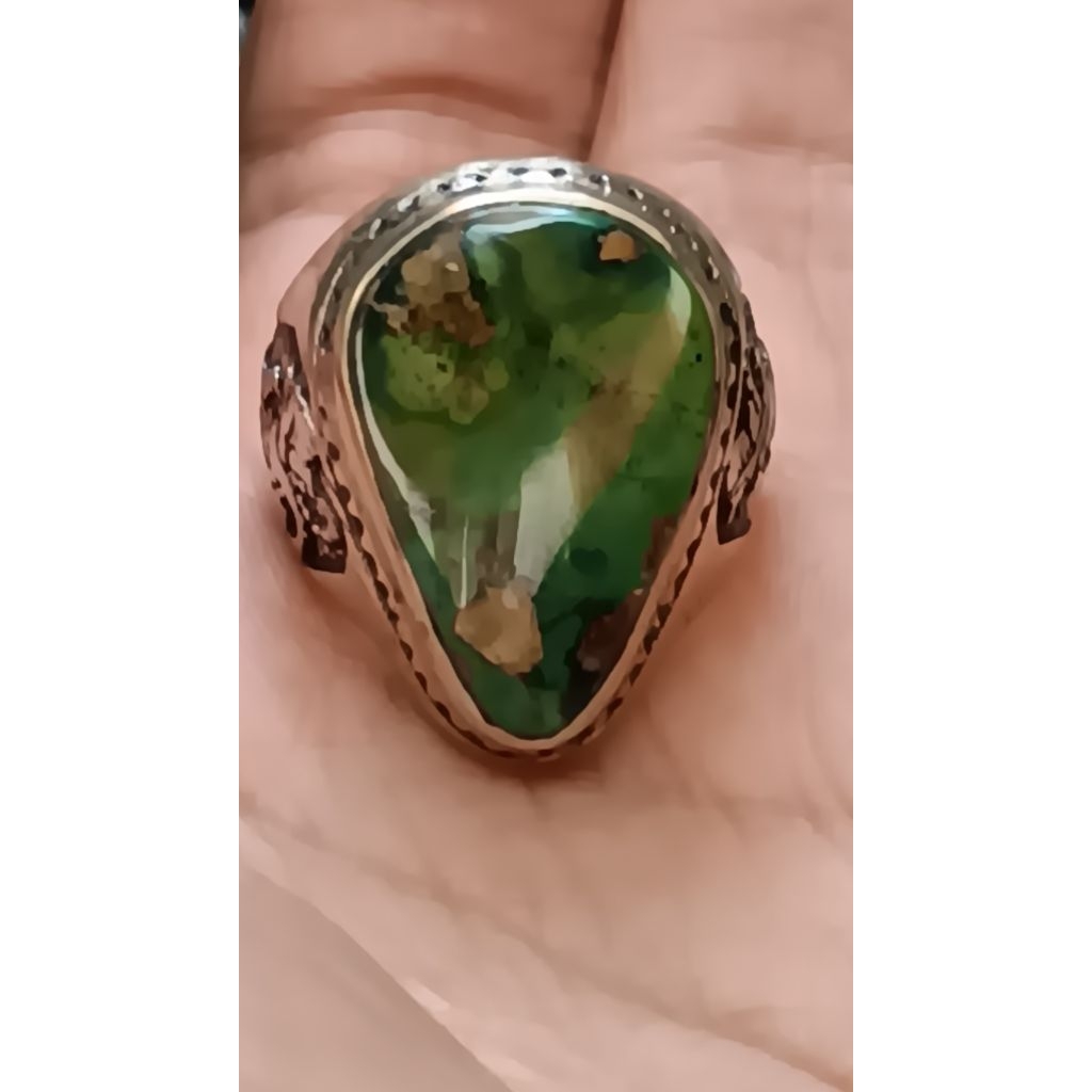 Pirus Persia tetes air ijo kedondong serat