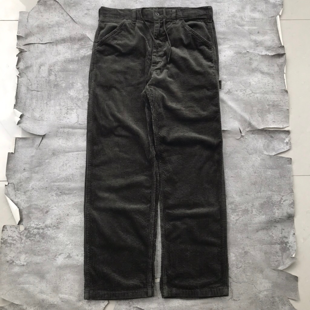 Celana Corduroy by Gu Uniqlo Carpenter Pants Dark Green sz 33/34
