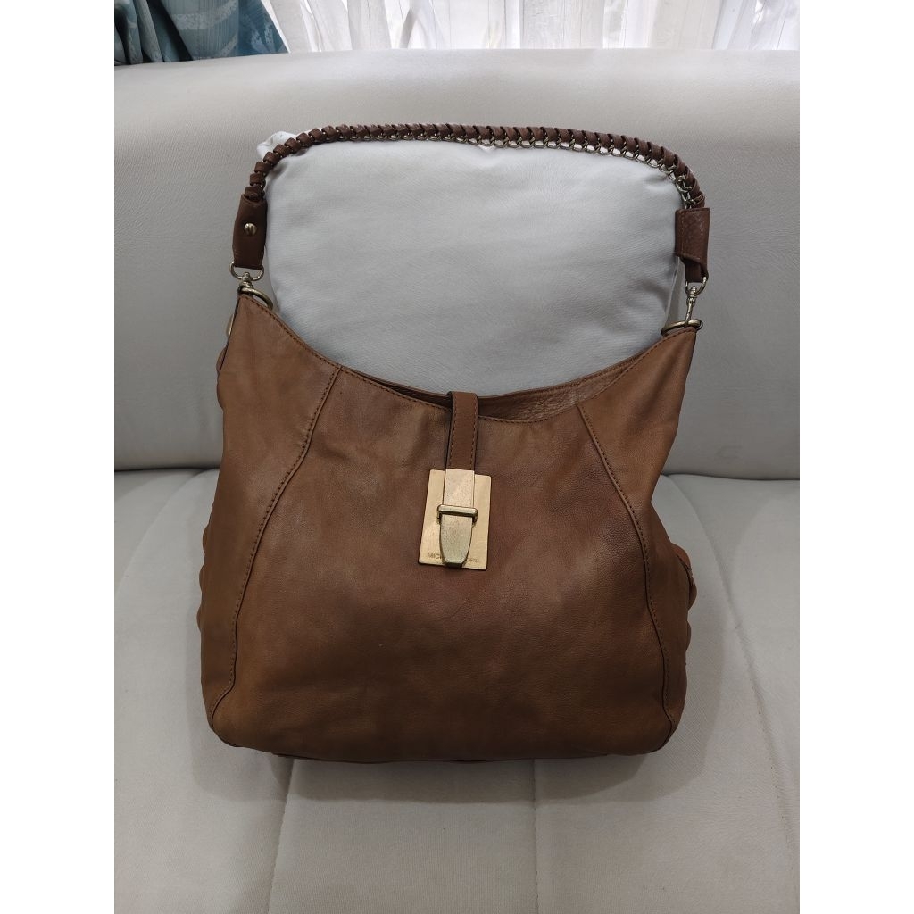 Tas Mk hobo coklat