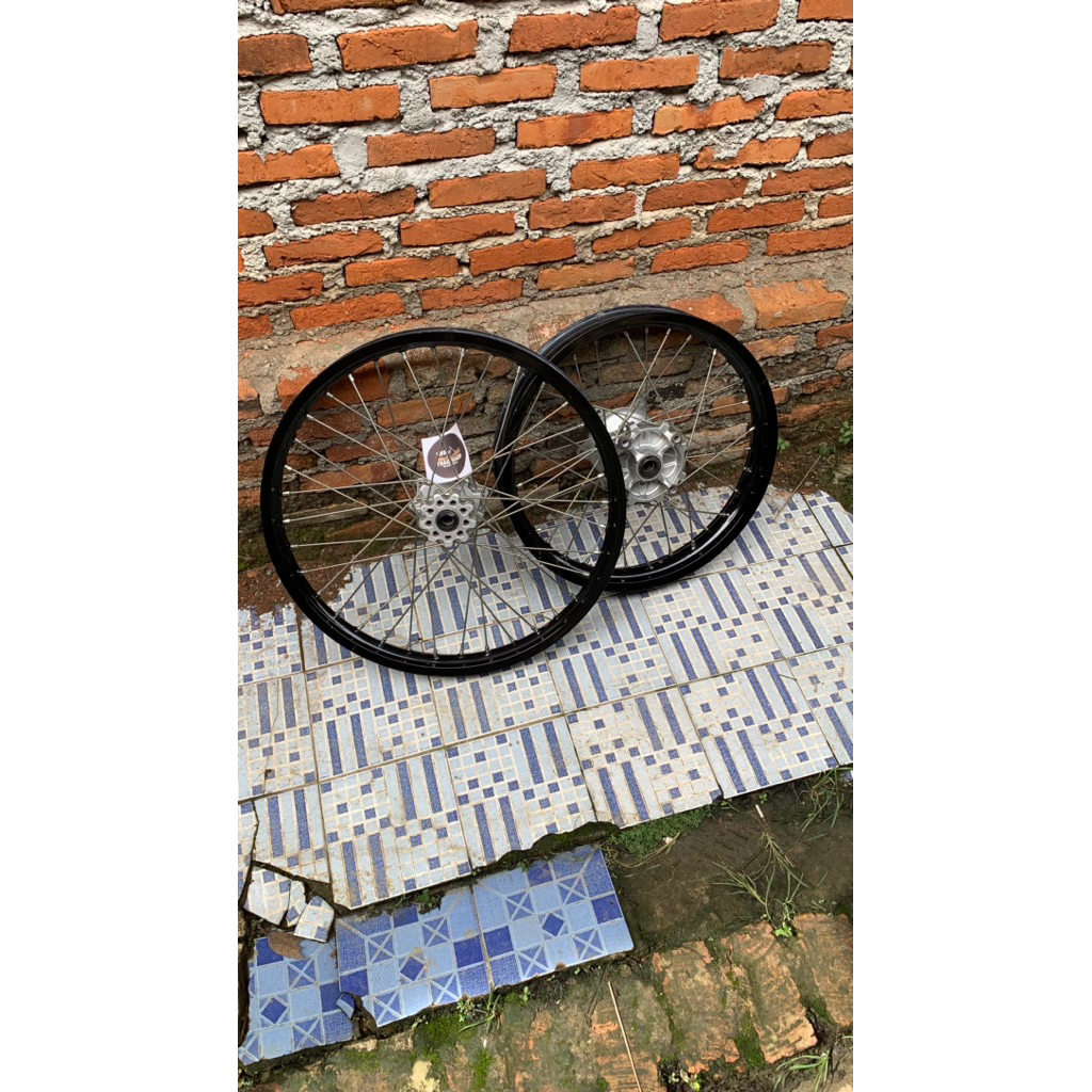 velg-crf-18-21-original-copotan