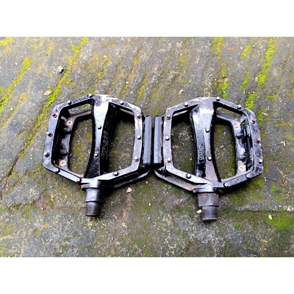 Pedal Sepeda VP Alloy