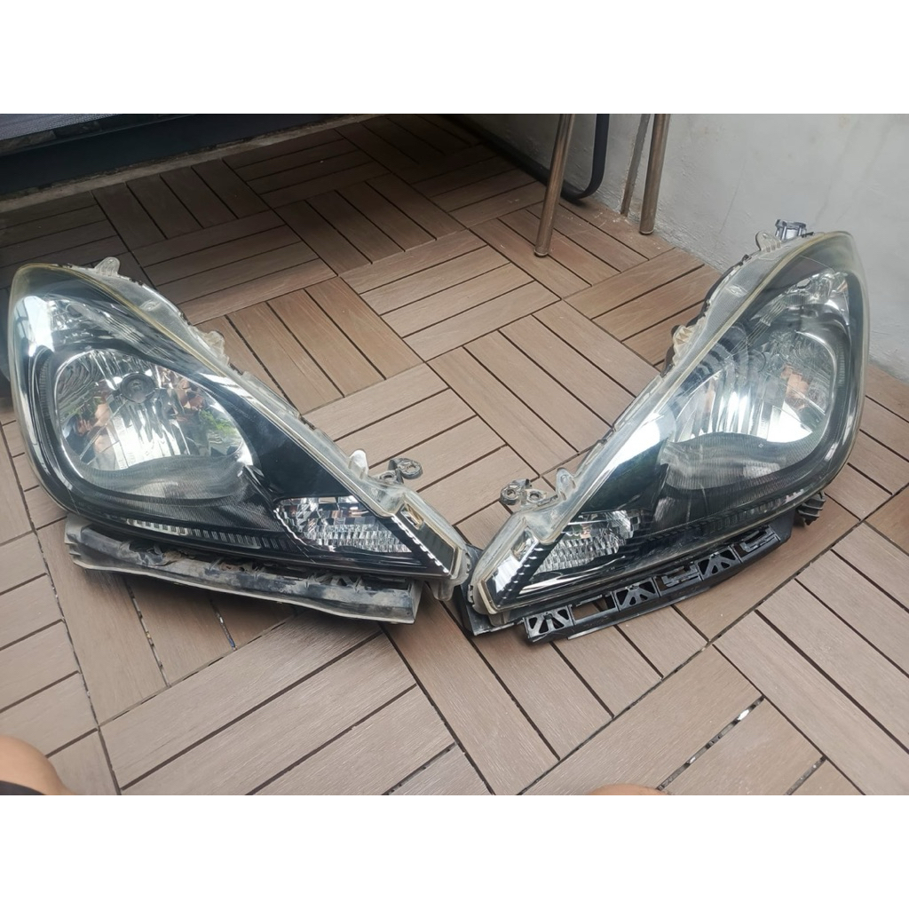 Headlamp jazz rs mmc black smoke