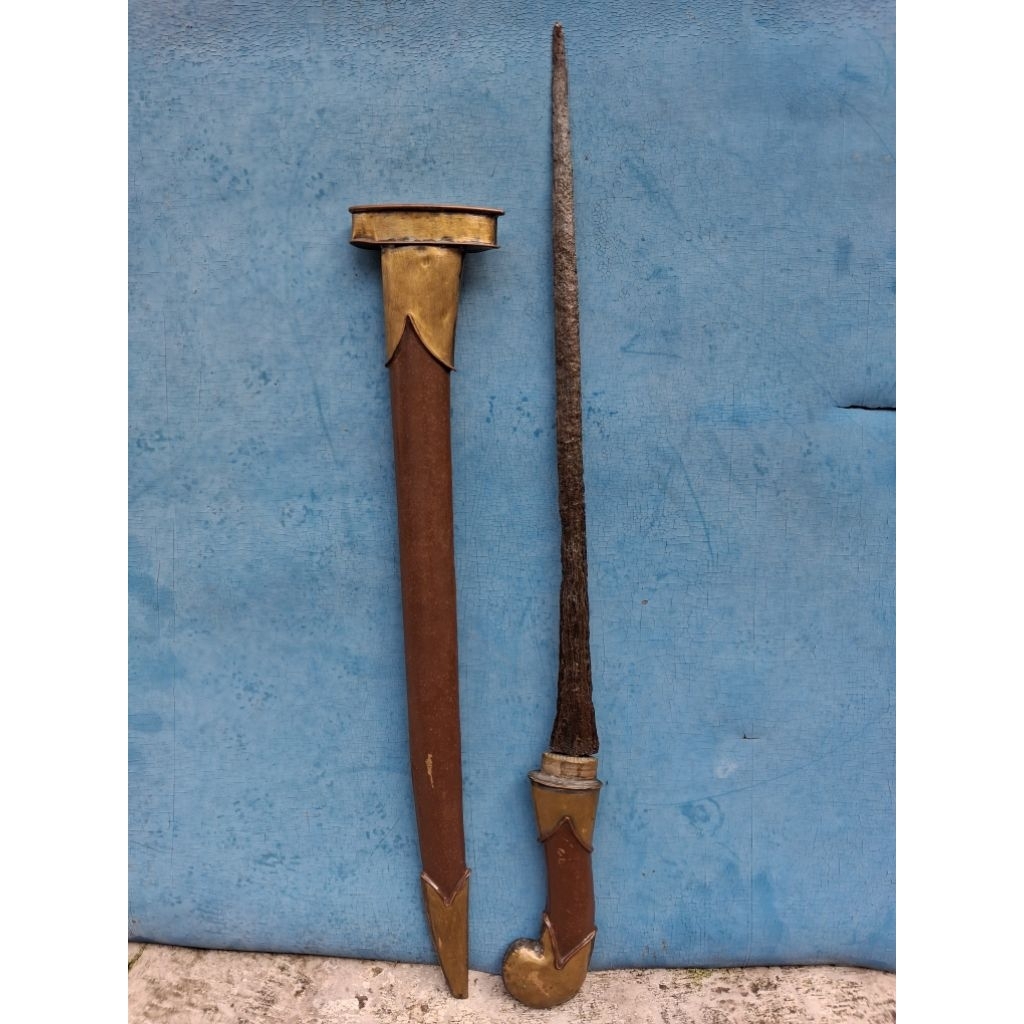 SEPUH PEDANG CUNDRIK PAMOR BANYU MILI 43 CM (TANGGUH. MAJAPAHIT)