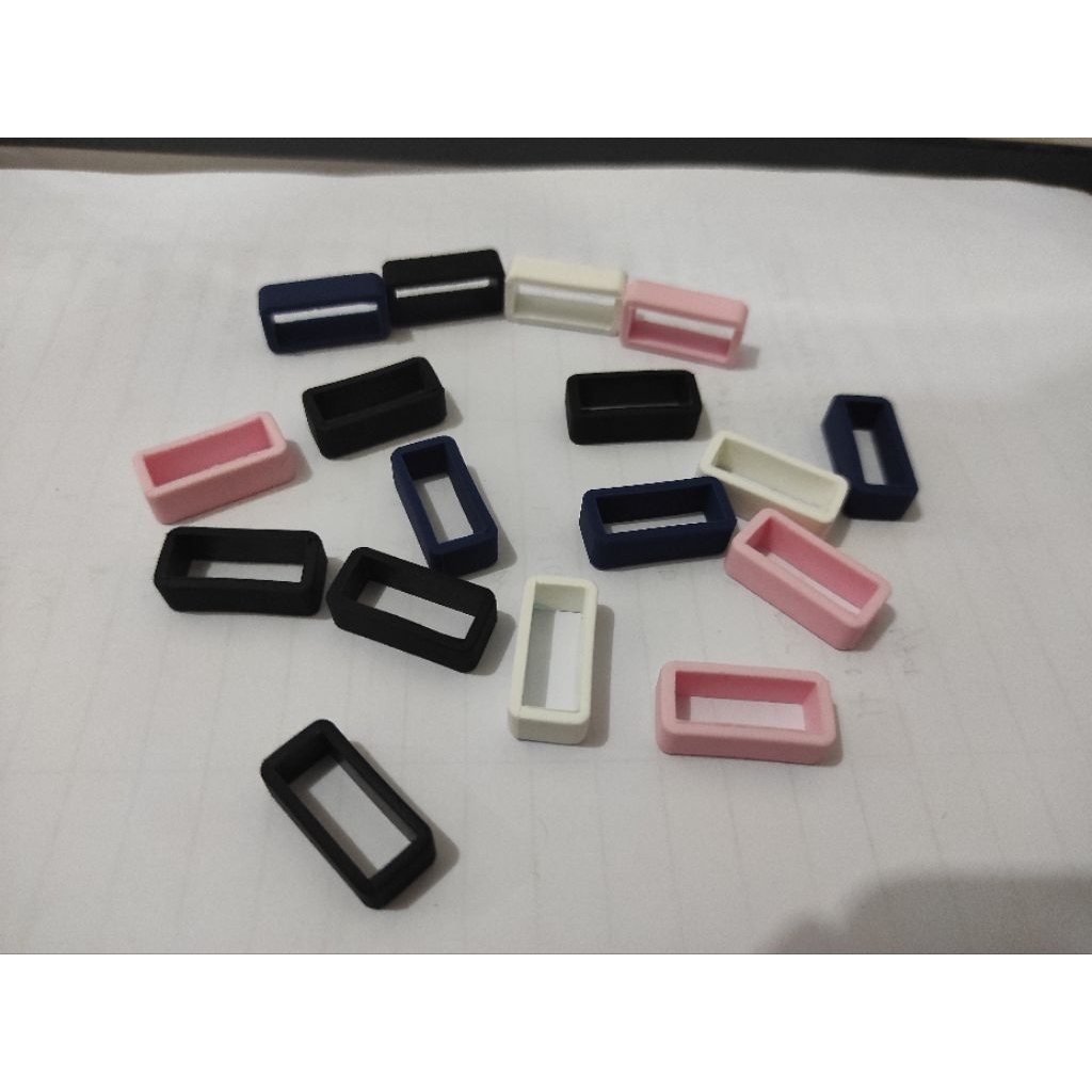 CINCIN JAM TANGAN GUESS TYPE W1053L1, W1053L2, W1053L3, W1053L7